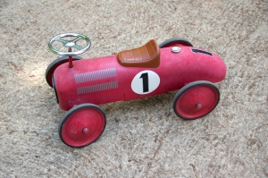 Red_car_toy